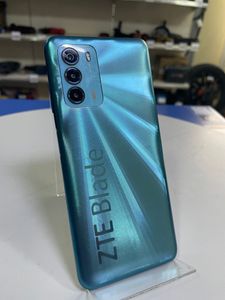 01-200769452: Zte blade v40 vita 4/128gb