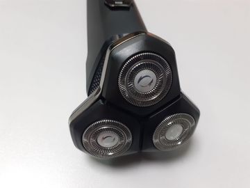 01-200767215: Shaver 105105