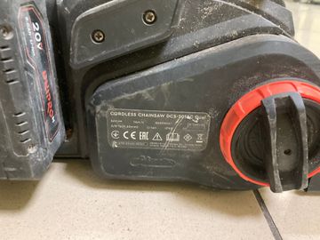 Б/в Пилка ланцюгова акумуляторна Dnipro-M dcs-201bc dual 2акб 8ah зп 01-200800176