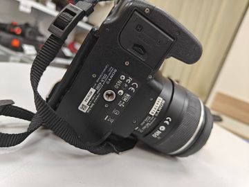 Б/в Фотоапарат Sony alpha dslr-a390 + dt sam ii 18-55mm f/3,5-5,6 01-200803631