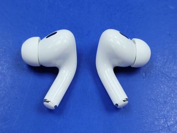 Б/в Навушники Apple airpods pro 2nd generation with magsafe charging case usb-c 01-200762253