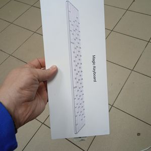 Apple magic keyboard 2021 ua