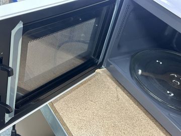 Б/в Мікрохвильова піч Bosch ffl020mw0 01-200821530