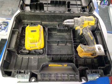 Б/в Шурупокрут Dewalt dcd800nt 01-200827521