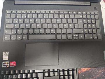 Б/у Ноутбук Lenovo 15/ryzen 5 7520u ddr5/16gb ddr5/hdd *відсутній/ssd 512 gb/*інтегрована 01-200831433