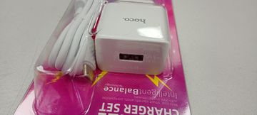 Б/у Сетевое зарядное устройство Hoco c106a 16-000270964