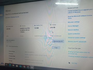 Dell 16/core i3 4005u ddr3/4gb ddr3/hdd *відсутній/ssd 240 gb/*інтегрована