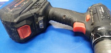 Б/в Шурупокрут Dnipro-M cd-200 2акб 4ah зп 01-200848453