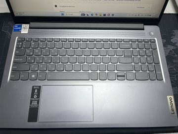 Б/у Ноутбук Lenovo ideapad slim 3 15iah8 i5-12450h/16gb/ssd1000gb 01-200850736