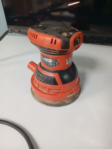 Б/в Шліфмашина вібро Makita m9204 01-200854099