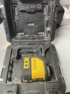 Б/в Лазерний нівелір Dewalt dw088k 01-200882439