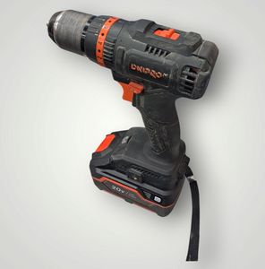 Б/в Шурупокрут Dnipro-M cd-201hbc compact 1акб 4ah зп 01-200844917