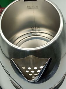 Б/в Електрочайник Grunhelm eks 7518 16-000271715