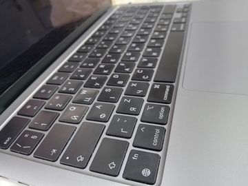 Б/в Ноутбук Apple macbook air 13,6" m2 2022 01-200901498