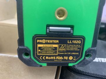 Б/в Лазерний нівелір Protester ll102g 01-200915148