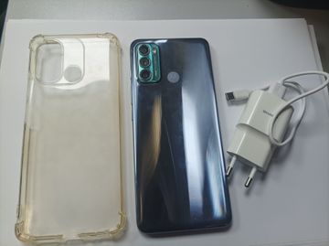 Б/в Мобільний телефон Motorola moto g60 xt2135-2 6/128gb 01-200919979