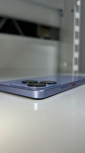 Б/в Мобільний телефон Zte nubia v60 design 6/256gb 01-200919049