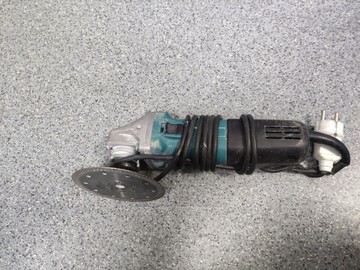 Б/в Кутова шліфмашина Makita 9558hn 01-200953164
