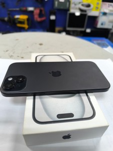 Б/в Мобільний телефон Apple iphone 15 plus 256gb 01-200915094