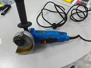 Б/у Угловая шлифмашина Dexter 800ag2-125.5 01-200974391