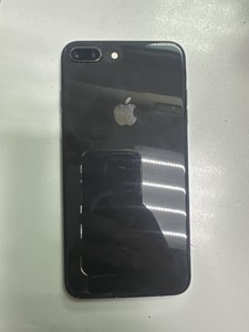 Б/в Мобільний телефон Apple iphone 8 plus 64gb 01-200981989