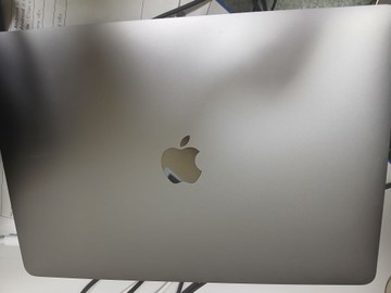 Б/в Ноутбук Apple macbook pro/екр. 13,3/ core i5 2,4ghz/ ram16gb/ ssd512gb/ iris plus 655/ retina, touch bar 01-200984755
