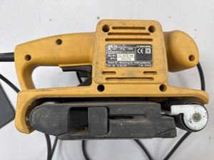 Б/у Ленточная шлифмашина Einhell bbs 720 01-200993350