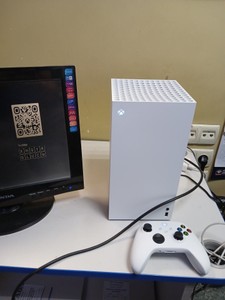 Б/в Ігрова приставка Microsoft xbox series x 1 tb all-digital robot 01-201002356