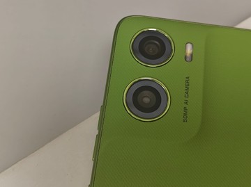 Б/в Мобільний телефон Motorola moto g06 4g 4/64gb 01-201001394