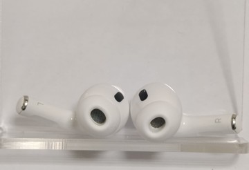 Б/в Навушники Apple airpods pro 2nd generation with magsafe charging case usb-c 01-200999858