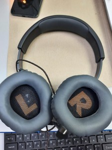 Б/в Навушники Jbl quantum 100 01-201004287