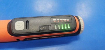 Б/в Багатофункціональний інструмент Black&Decker bcrt8i 01-201007896