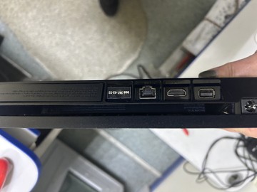 Б/в Ігрова приставка Sony playstation 4 slim 1tb / 2 контролери 01-201023902