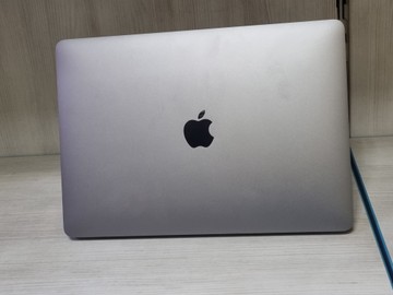 Б/в Ноутбук Apple macbook pro a1989 13,3" core i5 2,4ghz/ram8gb/ssd256gb/iris plus graphics 655 01-200993071