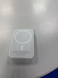 Б/у Повербанк Battery Pack magsafe 5000mah 01-201020931