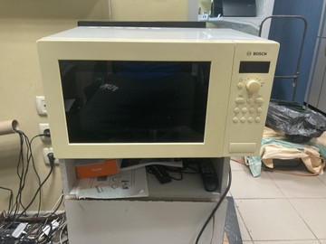 Б/в Мікрохвильова піч Bosch hmt84g421 01-201052871