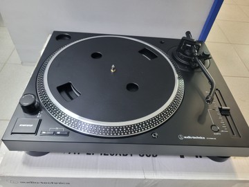 Б/в Програвач вінілових платівок Audio-Technica at-lp120xbt-usb 01-200979232