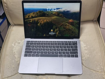Б/у Ноутбук Apple macbook air a1932/13.3"/ core i5 1.6ghz/ram 8gb/ssd 128b/intel uhd grafics 617 01-201086620