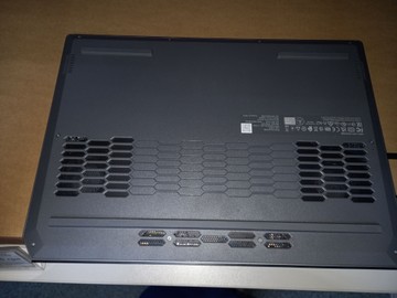 Б/в Ноутбук Lenovo 15/core i5-13450hx ddr5/16gb ddr5/hdd *відсутній/ssd 512 gb/geforce rtx4050 6gb 01-201088473