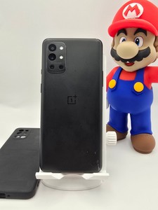Б/в Мобільний телефон Oneplus 9r 12/256gb 01-200574814