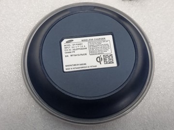 Б/в Бездротовий зарядний пристрій Samsung ep-pg9201 01-201103897