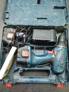 Б/в Шурупокрут Bosch gsr 12v-15 set 01-201106843