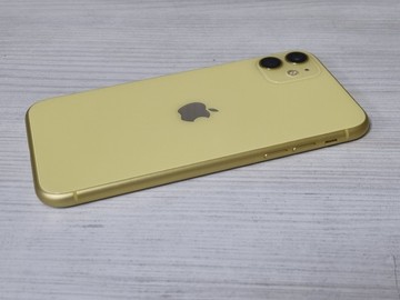 Б/в Мобільний телефон Apple iphone 11 64gb 01-201107279