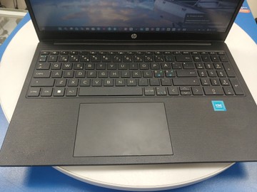 Б/в Ноутбук Hp 15/n100 ddr4/4gb ddr4/ssd 128 gb/*інтегрована 01-201118416