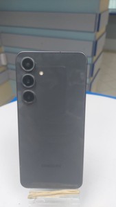 Б/в Мобільний телефон Samsung galaxy s24 fe 8/128gb 01-201151102