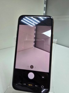 Б/у Мобільний телефон Apple iphone 11 pro 256gb 01-201171660