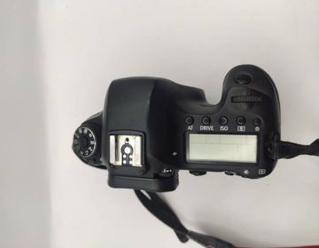 01-200281480: Canon eos 6d body