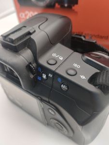 01-200552941: Sony alpha dslr-a200 kit 18-70mm