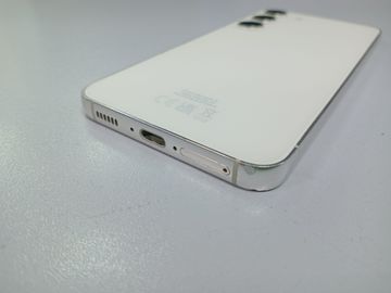 01-200744874: Samsung galaxy s23 8/256gb