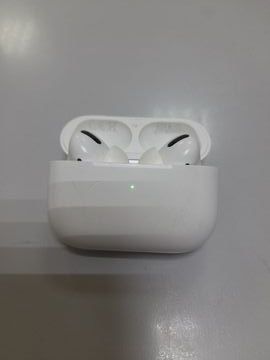 01-200759807: Apple airpods pro